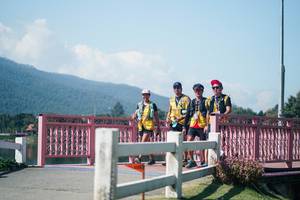 BIB: 
                            <button type="button" onclick="openModal(27600430)" class="btn btn-primary btn-sm float-right btn-popup" data-toggle="modal" data-target=".modal-high-quality">
                        <i class="fas fa-shopping-cart"></i> Add to Cart
                    </button>
                                            <button type="button" onclick="isThisMe(27600430, true)" class="btn btn-success btn-sm float-right btn-popup btn-isme hidden" data-toggle="tooltip" data-placement="bottom" title="นี่คือรูปของคุณใช่ไหม คลิกที่นี่เพื่อเอาเข้าอัลบั้ม">
                        <i class="fas fa-plus"></i> Add to album
                    </button>
                    <button type="button" onclick="isThisMe(27600430, false)" class="btn btn-warning btn-sm float-right btn-popup btn-isnotme hidden">
                        <i class="fas fa-ban"></i> Remove from album
                    </button>